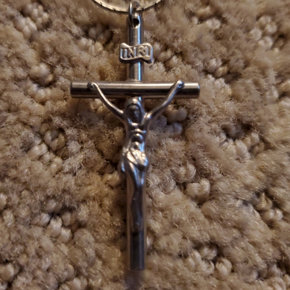 Silver Crucifix Pendant Necklace